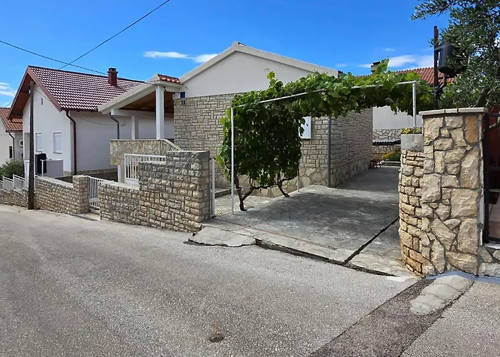 3 Bedroom Stunning In Kruševo